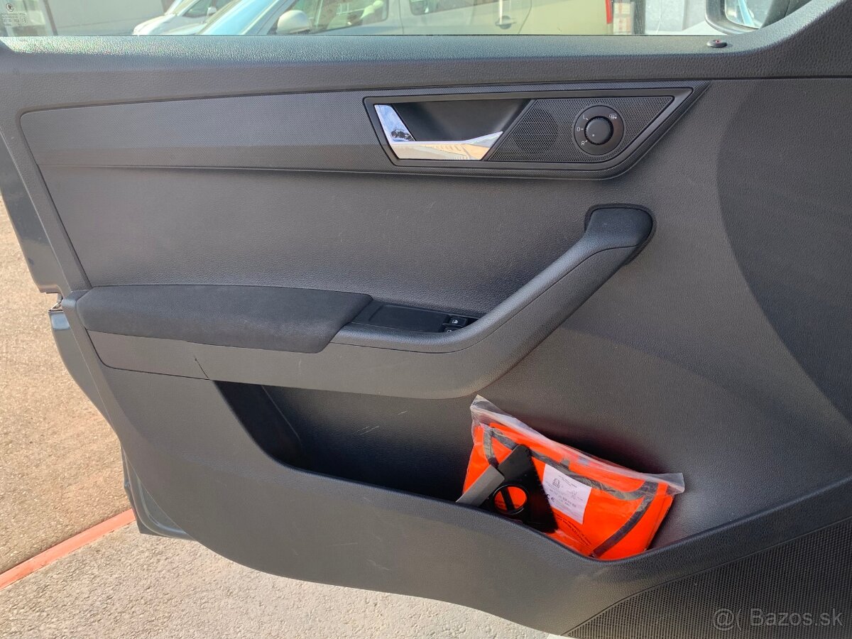 Škoda Fabia 1.2TSi, 66KW, TEMPOMAT - 17