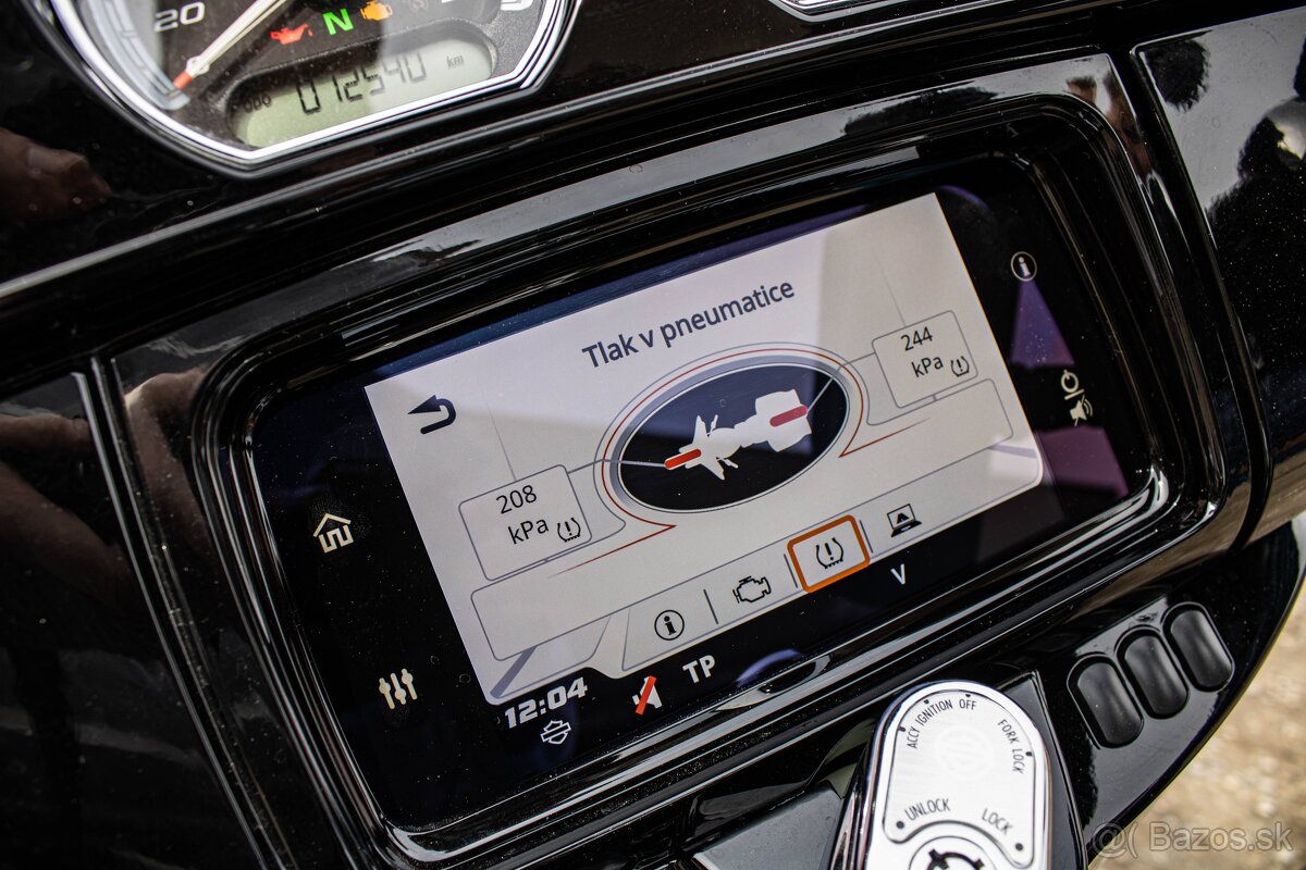 Harley Davidson FL / Electra Glide FLHTK Ultra Limited 114 - 17