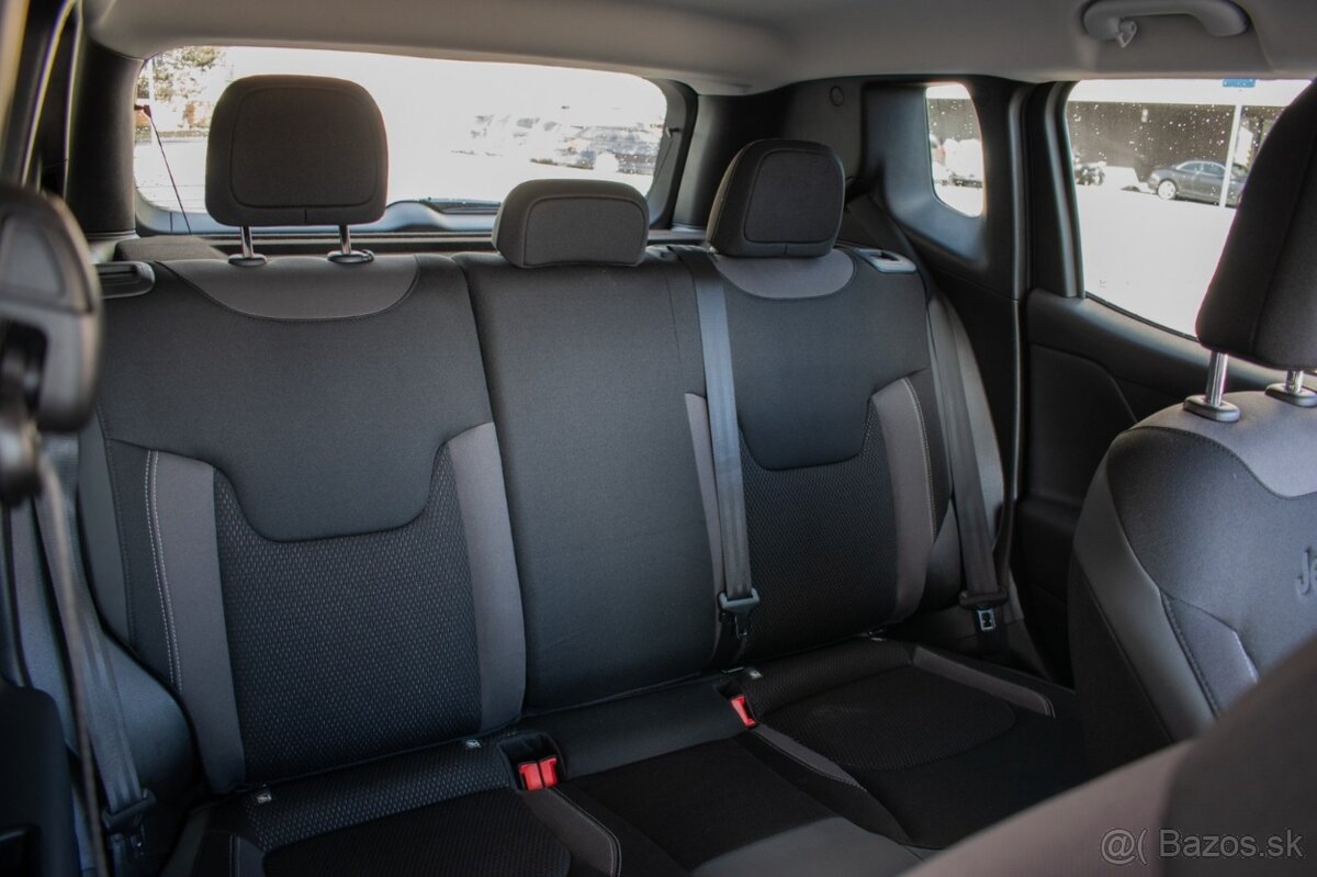 Jeep Renegade 1.5 e-Hybrid Longitude, 1.majiteľ, SK, - 17