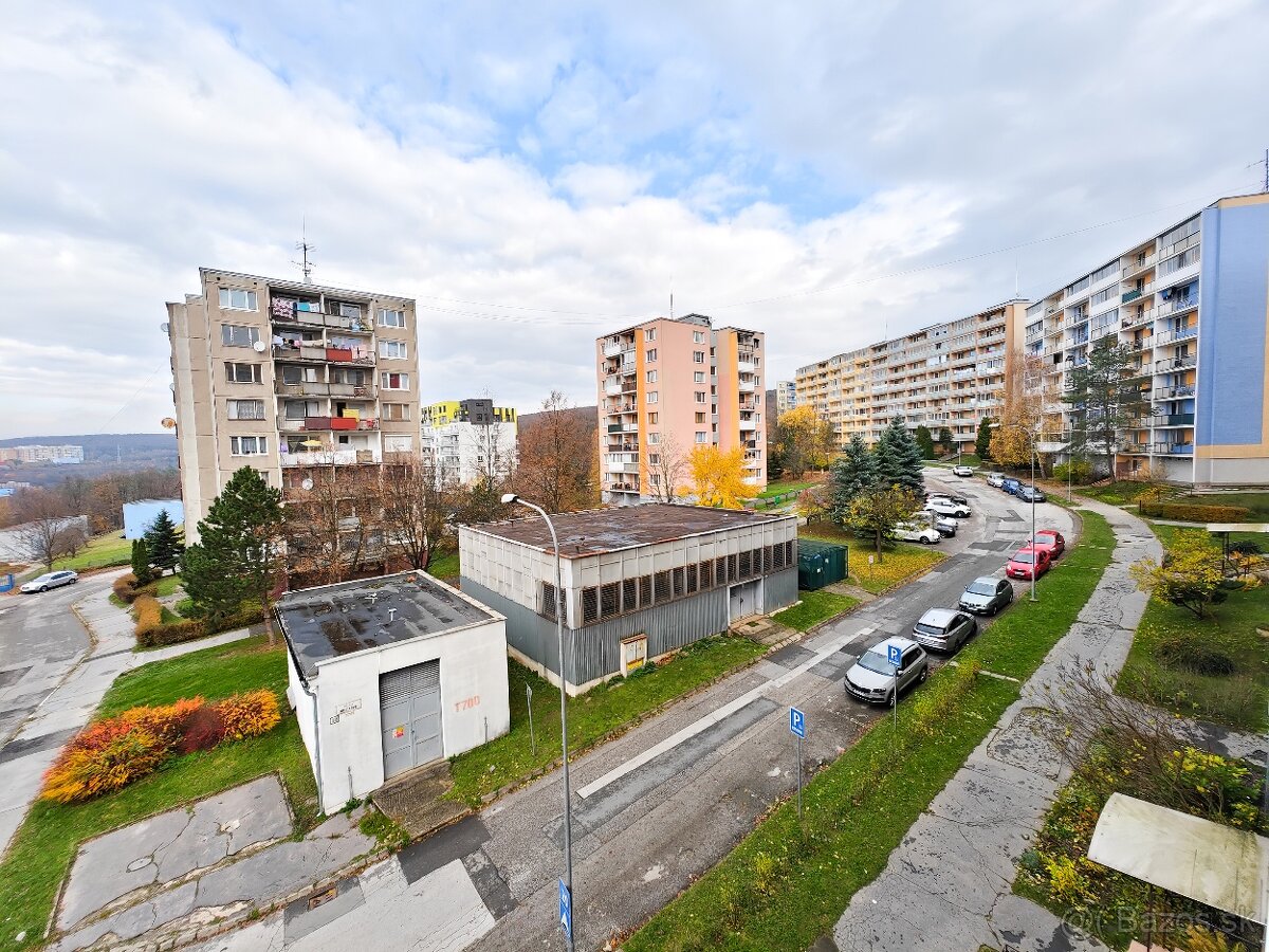 3-IZB. BYT s LOGGIOU, ADLEROVA ul., KOŠICE-FURČA - 17