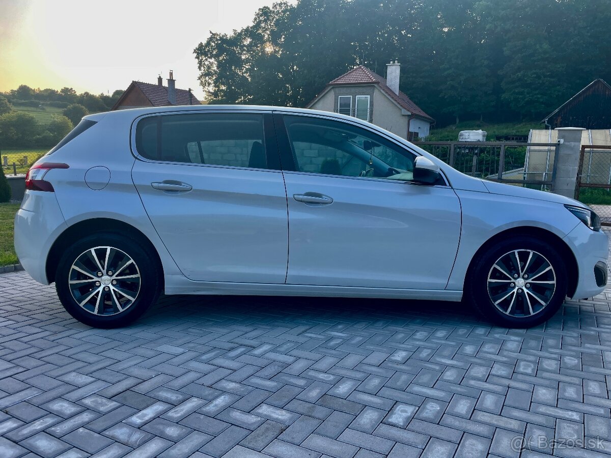 Peugeot 308 1.6 HDi - 17