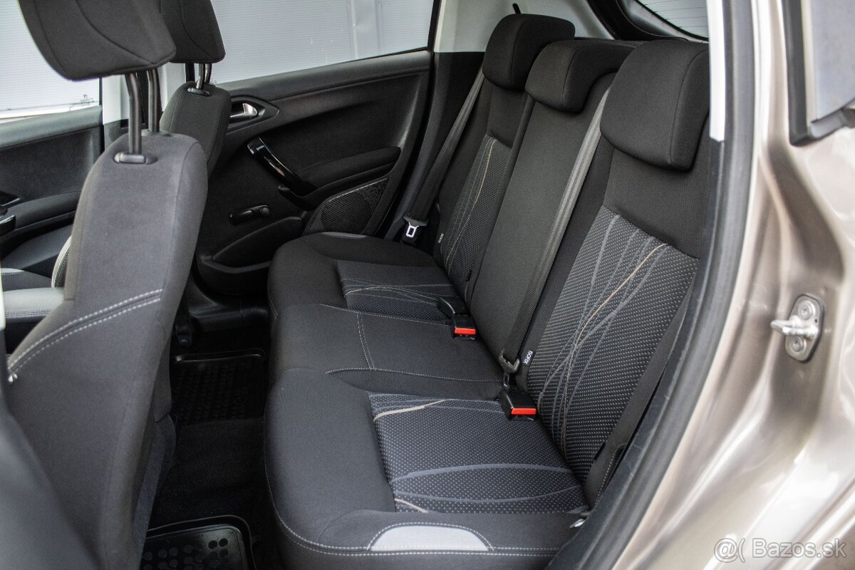 Peugeot 208 1.2 Vti 60kw 2012 - 17