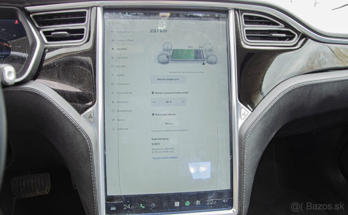 Tesla Model S 85 Free Supercharger - 17