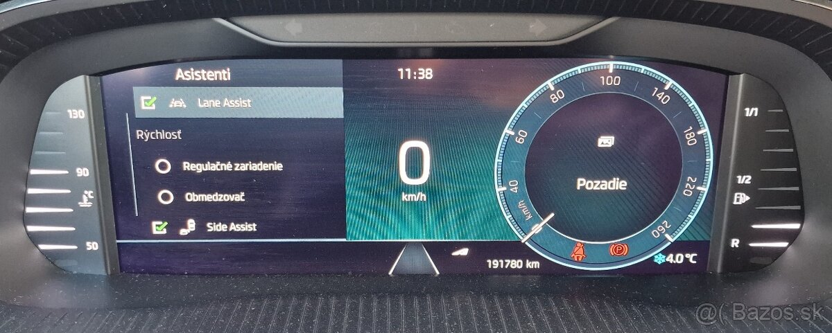 ŠKODA OCTAVIA COMBI 2.0 TDI SCR STYLE - 17