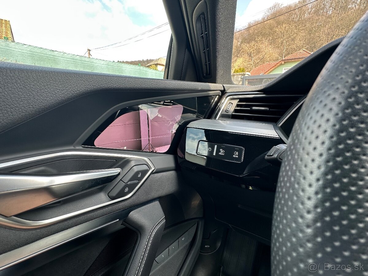 Audi Q8 e-tron 55 S line quattro - 17