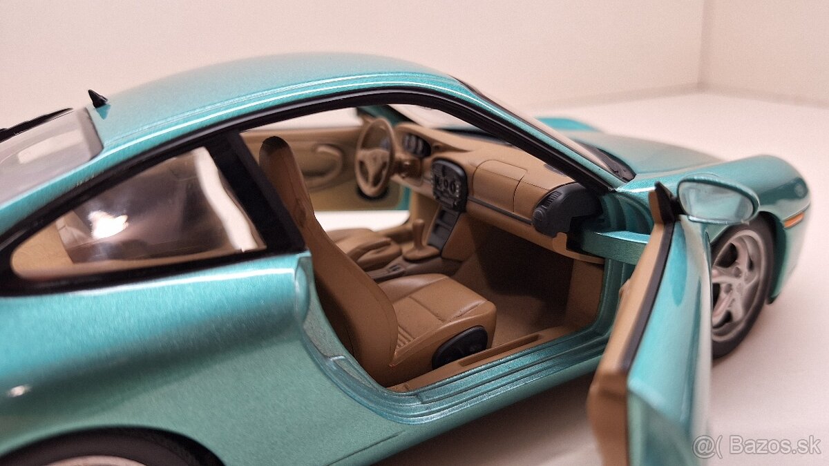 1:18 PORSCHE 911 996 UT - 17