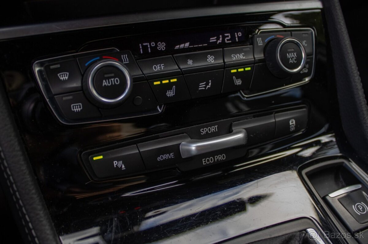 BMW Rad 2 Active Tourer 225xe iPerformance A/T odpočet DPH - 17