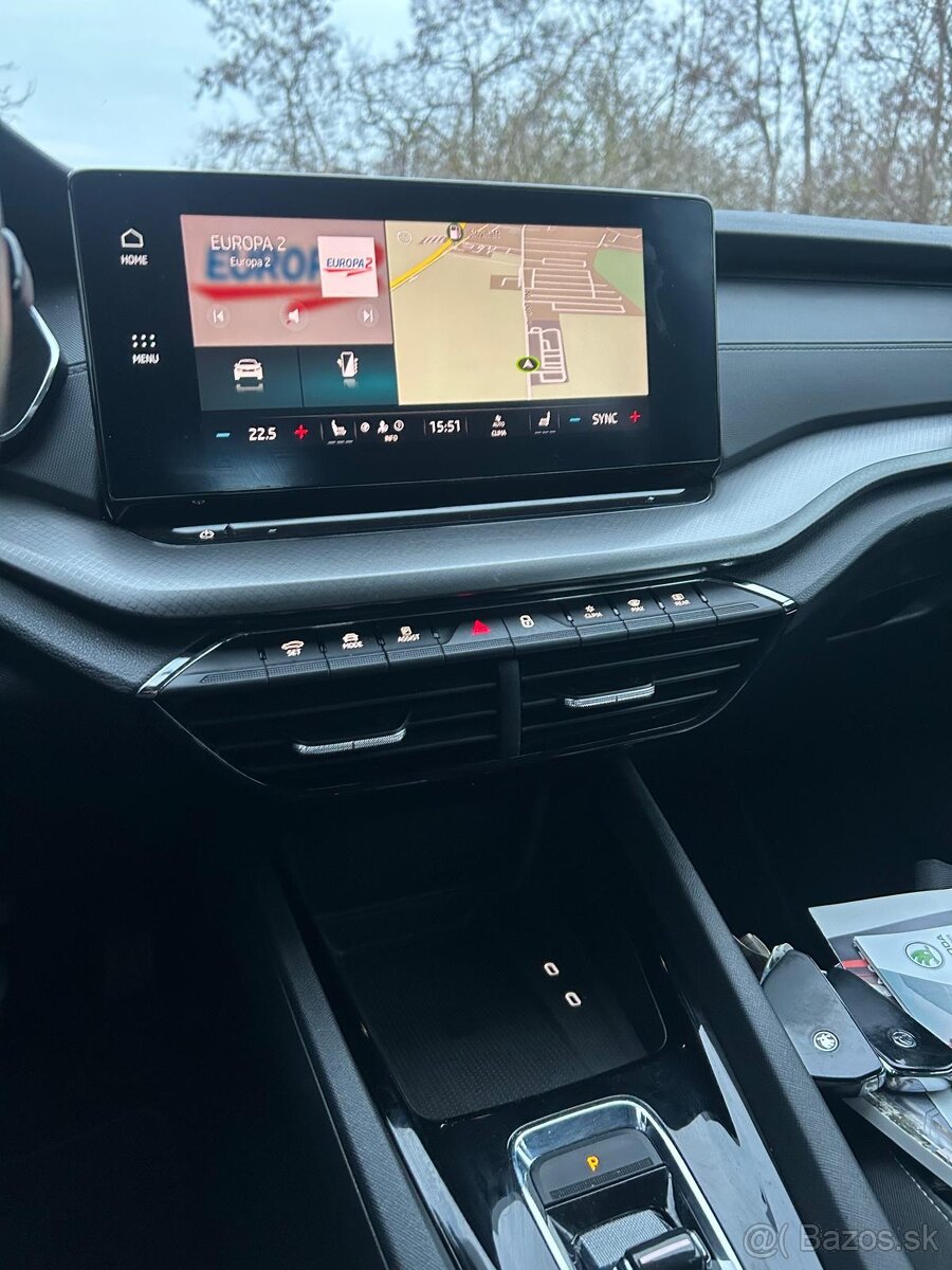 Škoda Octavia Combi 1.5 TSI DSG 110KW VIRTUAL COCKPIT ŤAŽNÉ - 17
