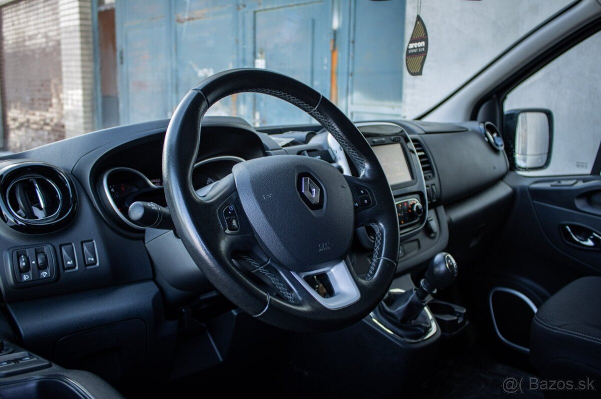 Renault Trafic SpaceClass L2H1 1.6 dCi, 8-Miestny - 17
