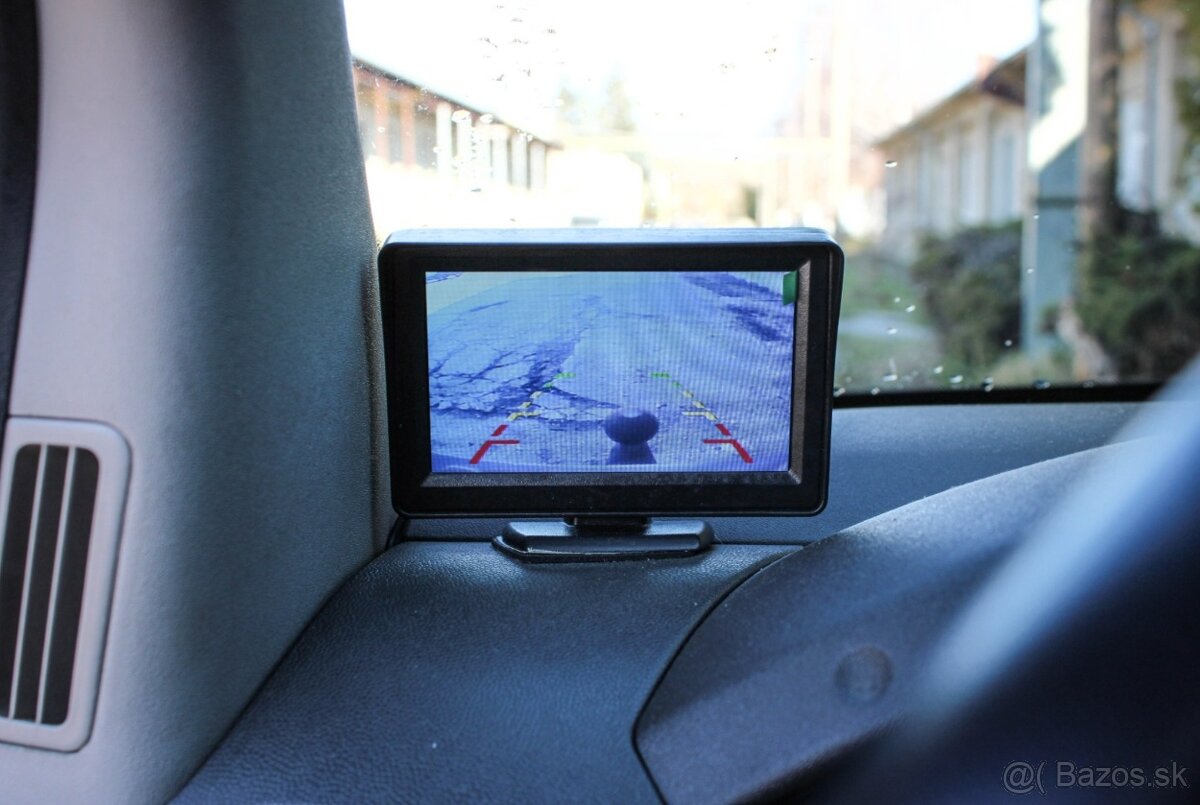 Nissan Navara DoubleCab 2.5 dCi - 17