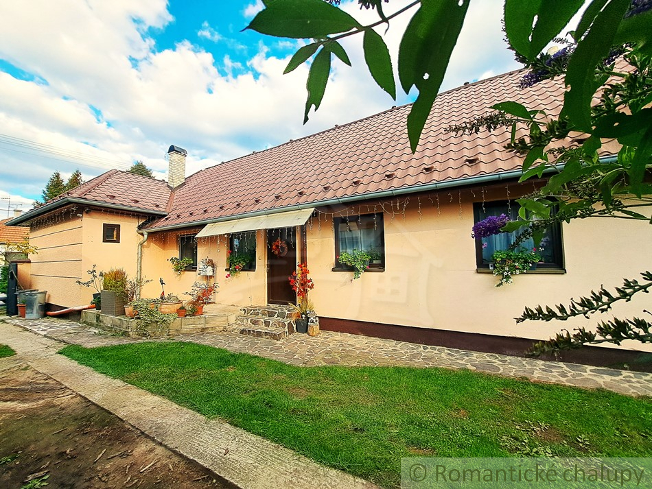 Rodinný dom s romantickou a chalupárskou atmosférou v podh - 17