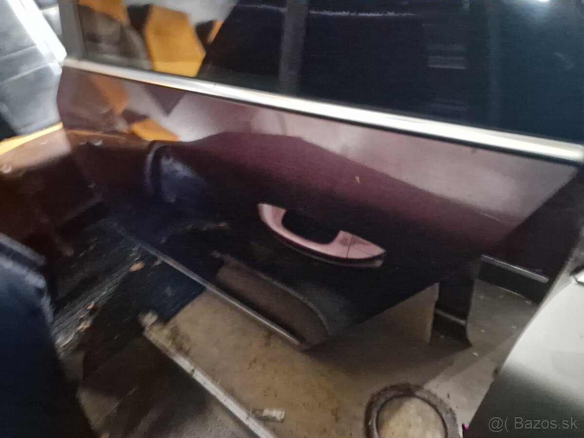 Dvere Škoda Superb 2 - 17