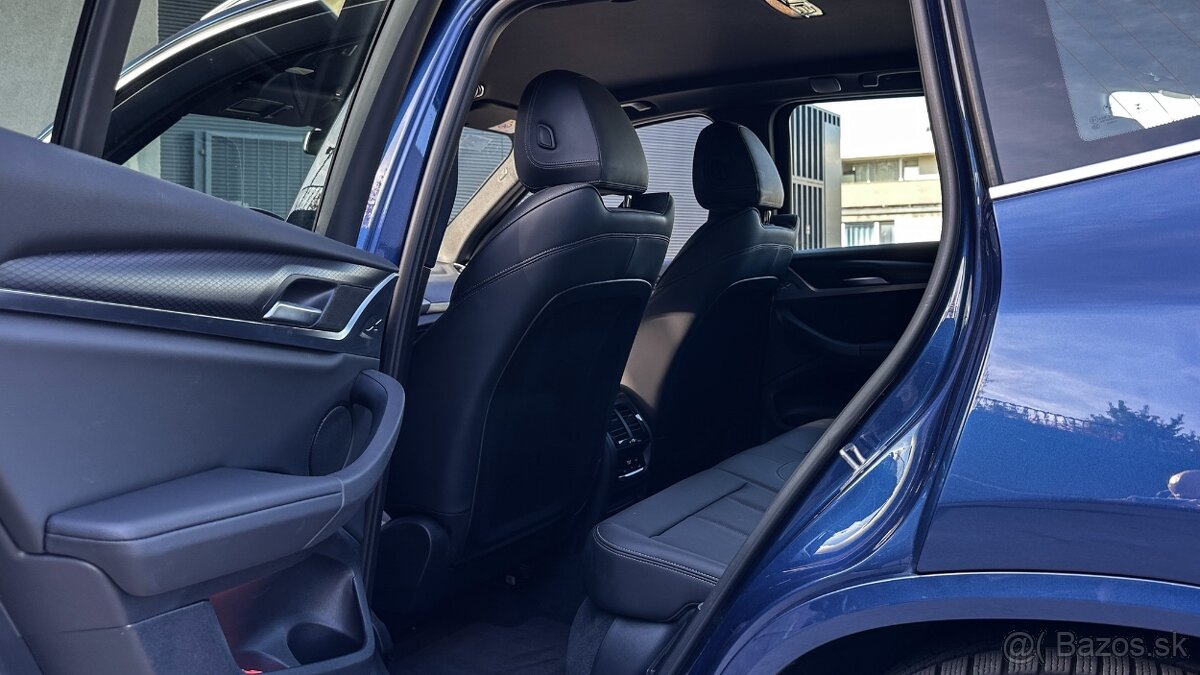BMW X3 20i xDrive M Sport (185 k) – 28 000 km – 1. majiteľ - 17