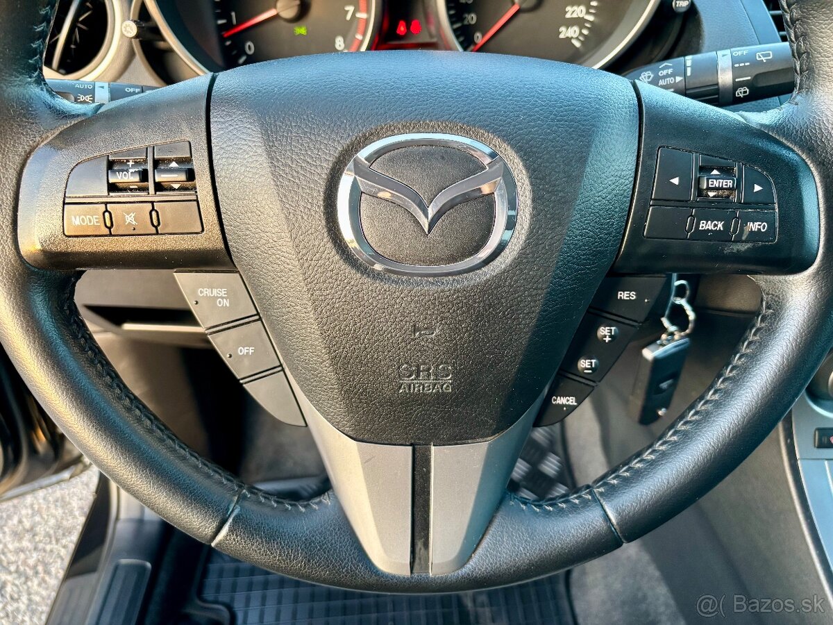 Mazda 3 TAKUMI 1.6 i 16V 77 kW BENZÍN - 17