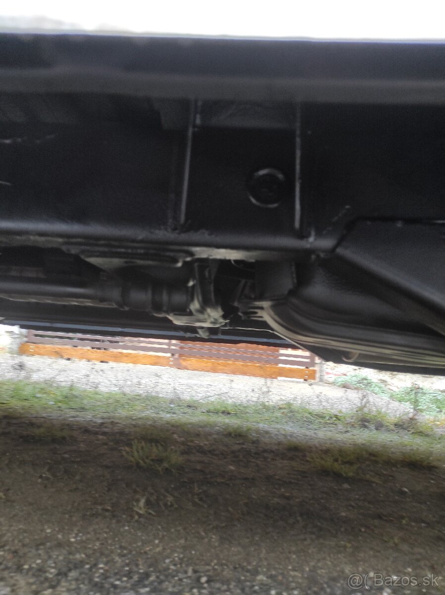 Mitsubishi Pajero Sport 2,5 85kw, r.v.2002 - 17