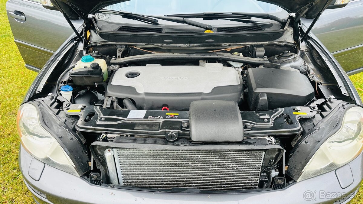 Volvo XC90 2.4 D 4x4 - 17