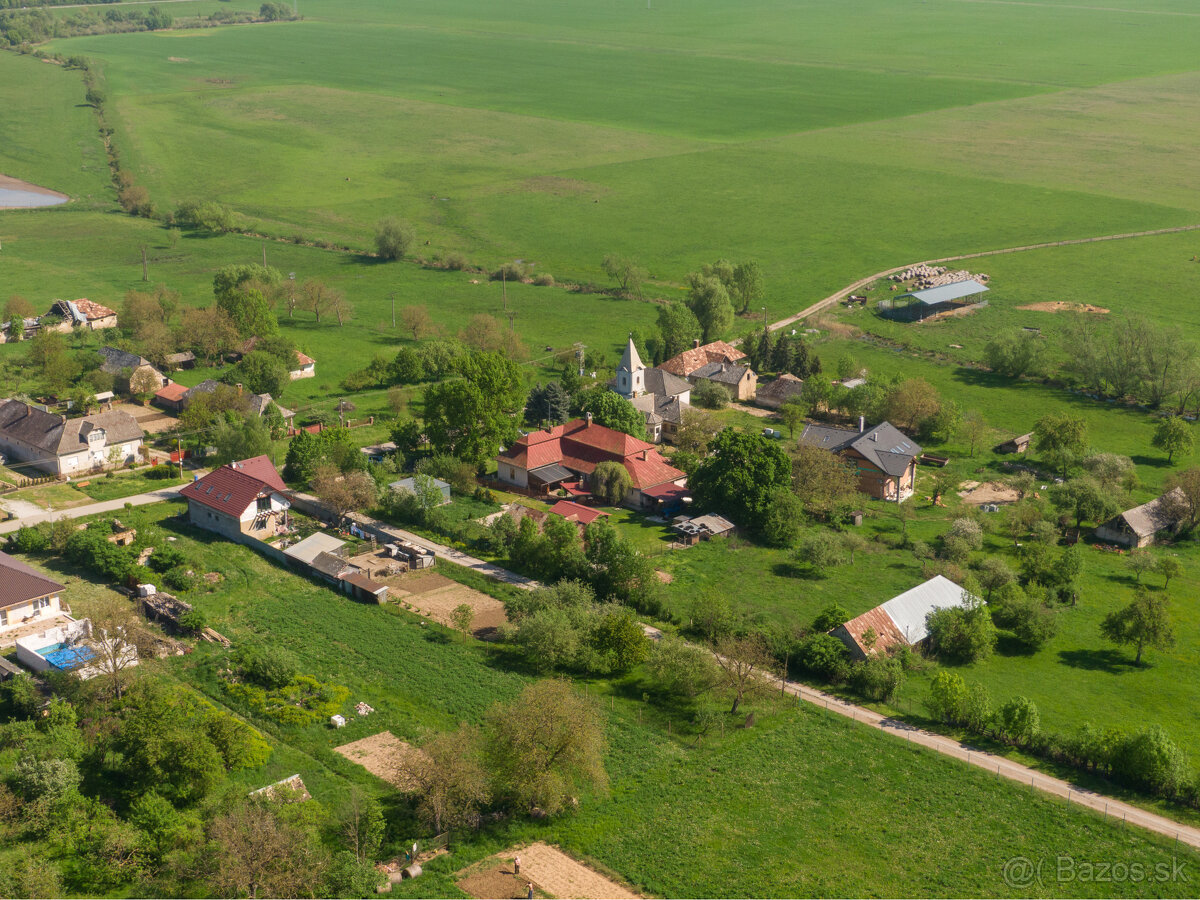 Historický zemiansky DOM vo Včelároch - 17