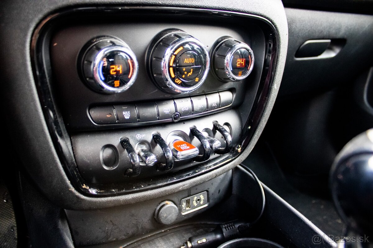 Mini Clubman Cooper D - 17