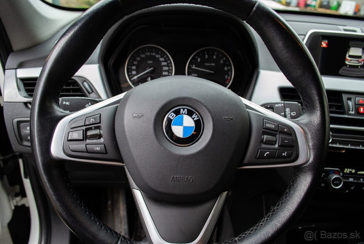 BMW X1 sDrive 18i Advantage A/T - 17