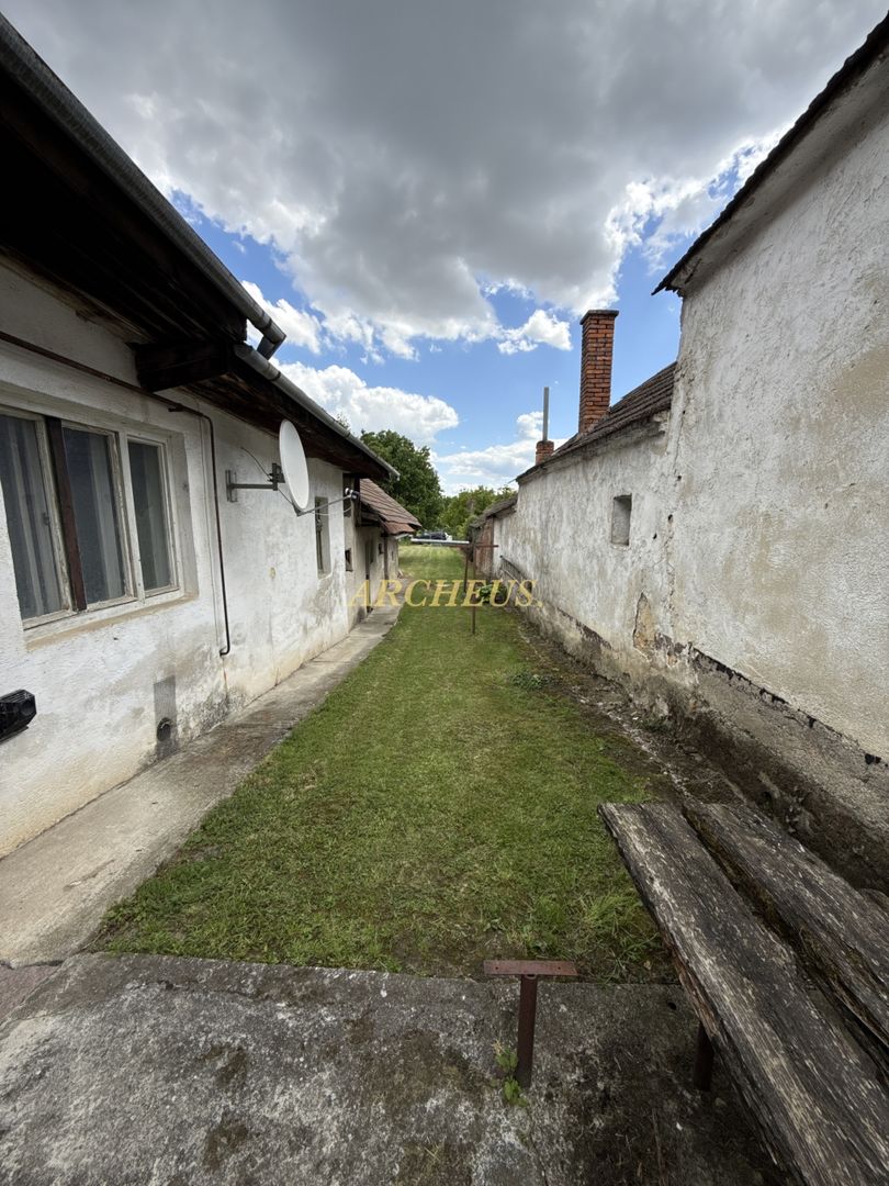 Predaj: 3-izb. rodinný dom v Horných Orešanoch so záhradou - 17