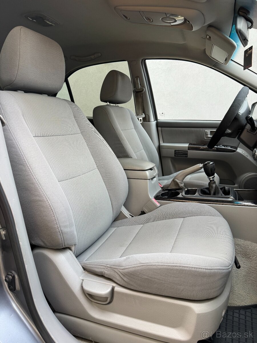 KIA SORENTO 2,5 CRDI,4X4, MANUÁL, 6/2008 - 17