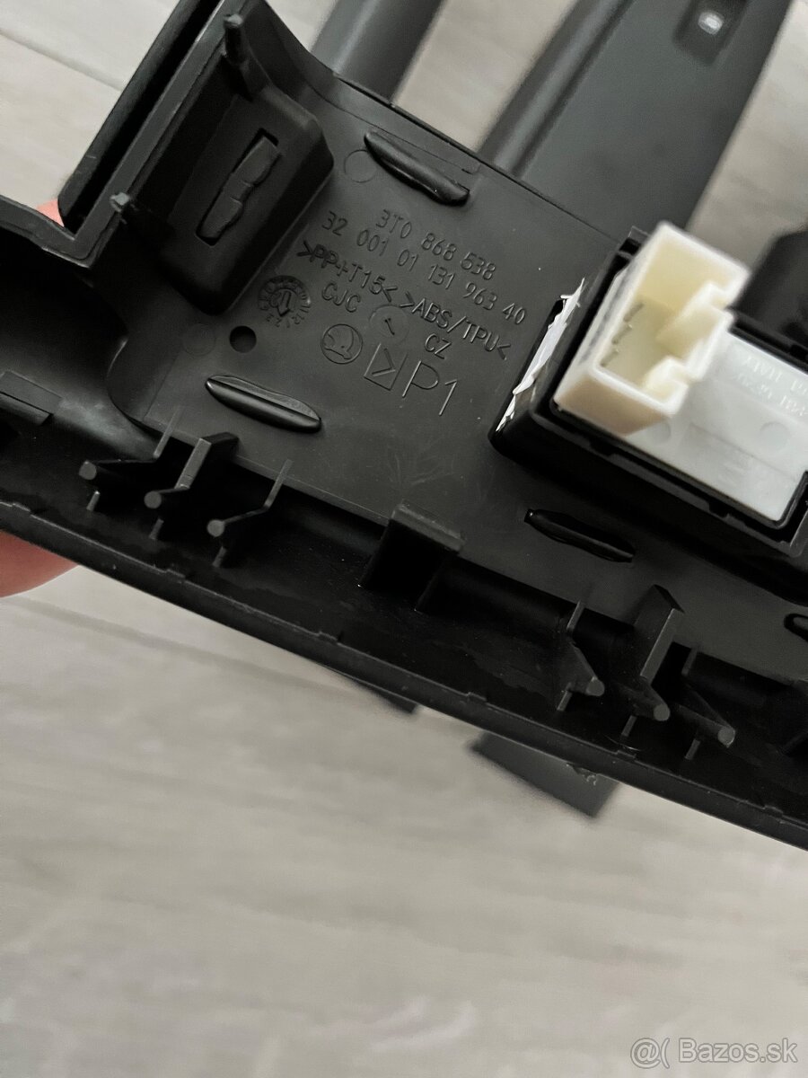 Diely interiér Škoda Superb 2 - 17