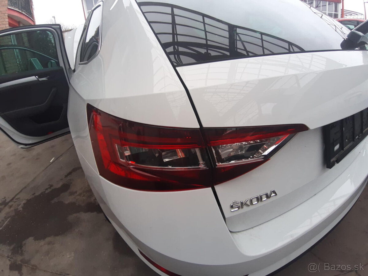 Škoda Superb combi 2,0TDi 140kw - 17