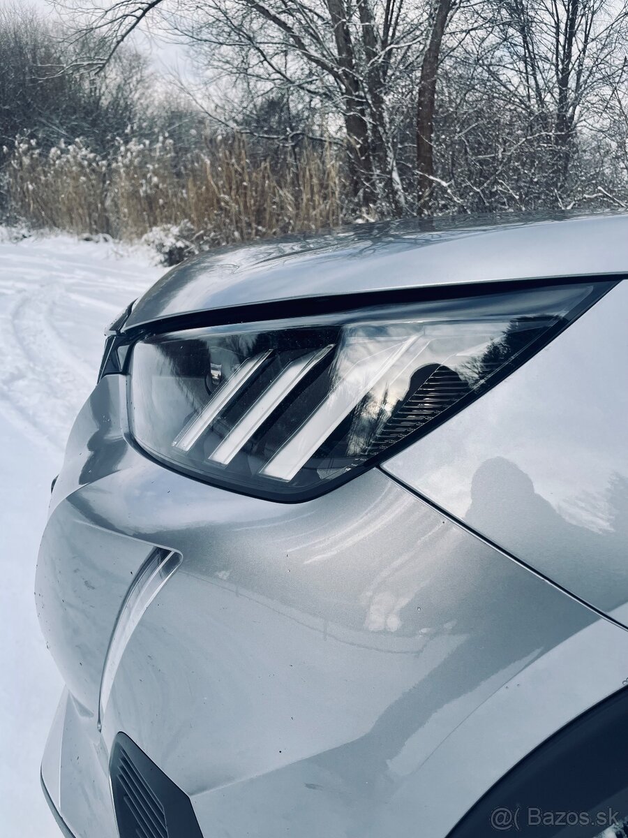 Peugeot 2008 1.2 PureTech 130 GT EAT8 - 17