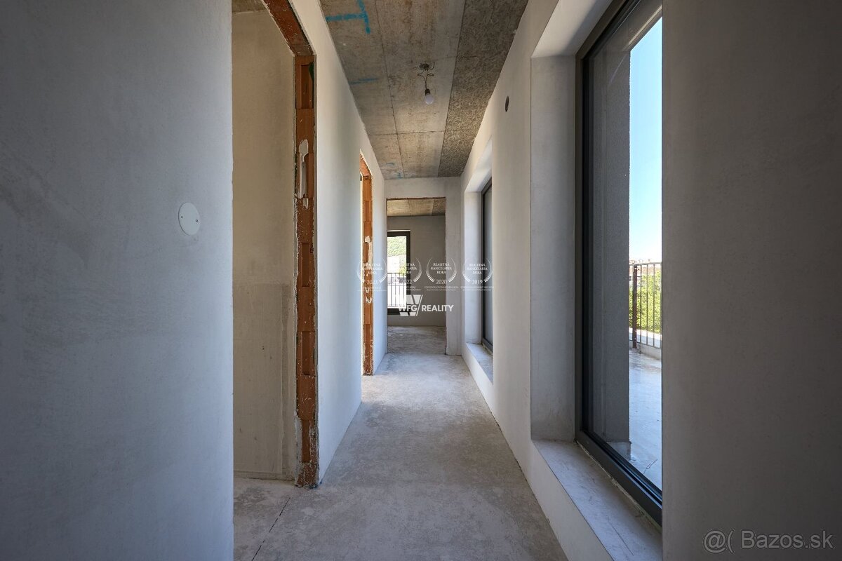 Na predaj 5-izbový Penthouse /245 m2/ v projekte EULENNEST R - 17