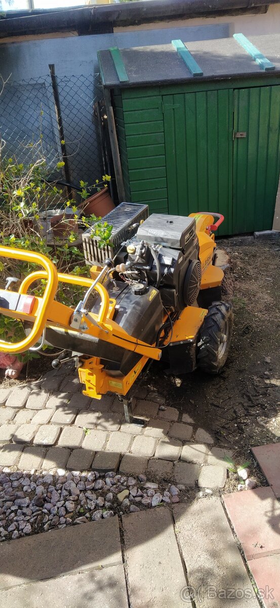 Frézovanie pňov, odstránenie pňov po výrube, arboristika - 17