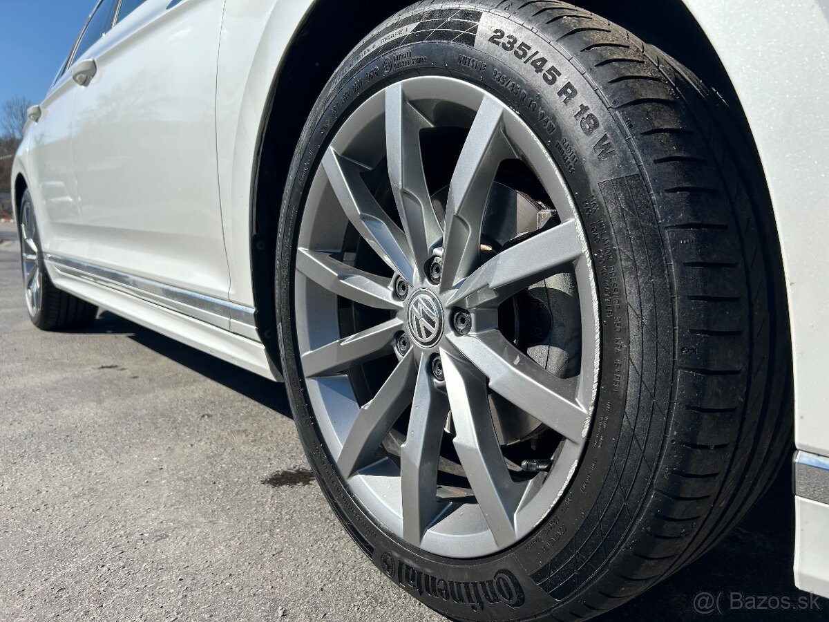 VW Passat Variant R-Line • Bez DPH 15900€ - 17