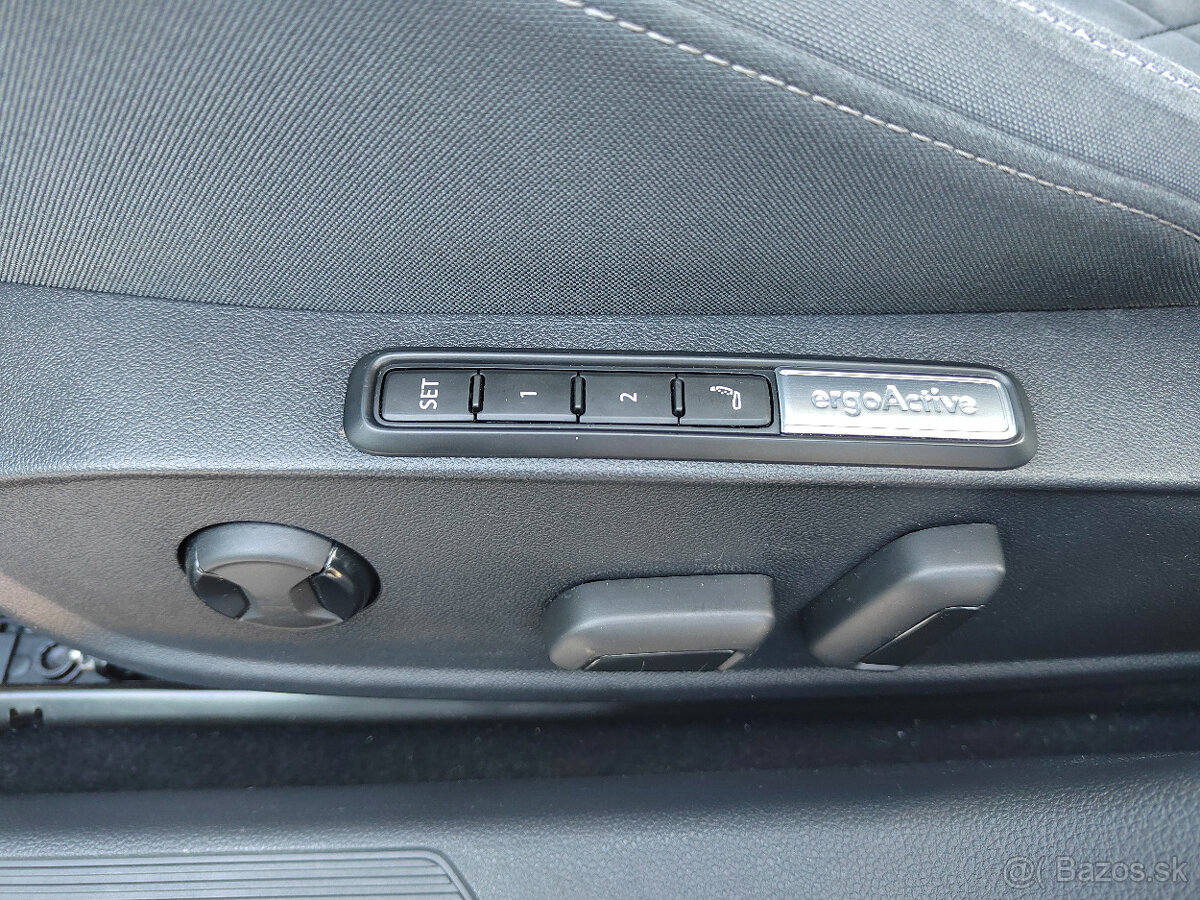 VW Golf 8 Variant VW STYLE 110 KW A7 Odpočet DPH Možný - 17