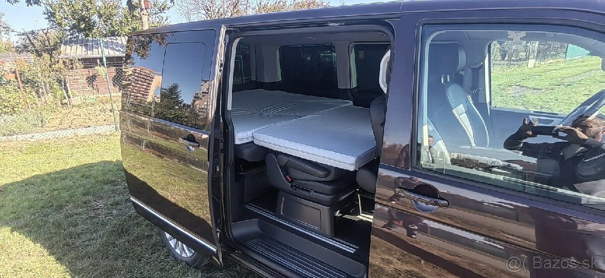 Volkswagen Multivan 2.0 TDI Highline DSG 7 - 17