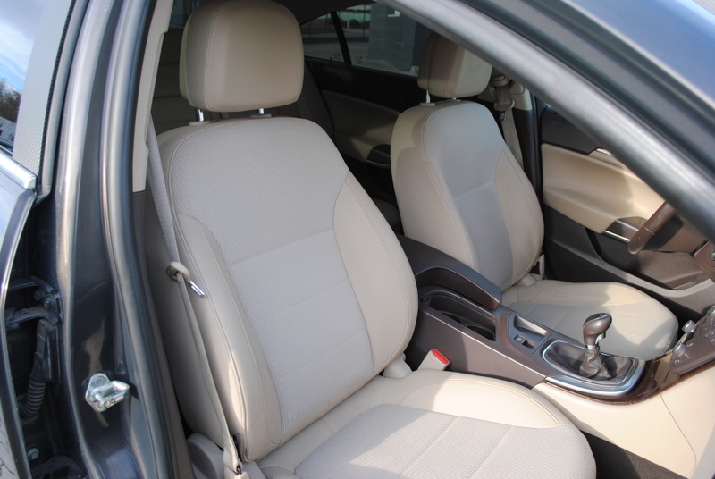 Opel Insignia 2.0 CDTI 130k Sport - 17