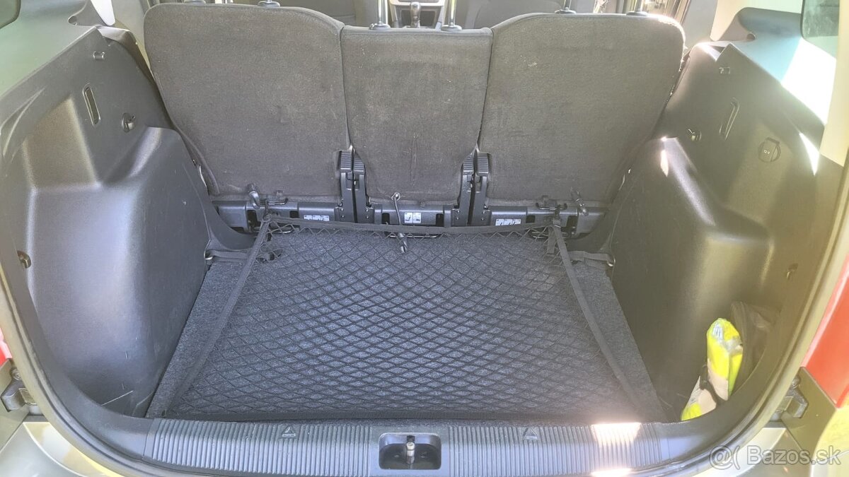 Škoda Yeti 1.2 Tsi - TOP STAV - 17