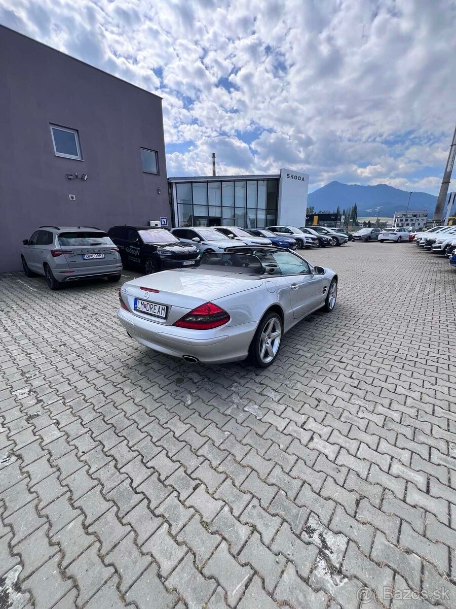 Mercedes-Benz SL 500 A/T - 17