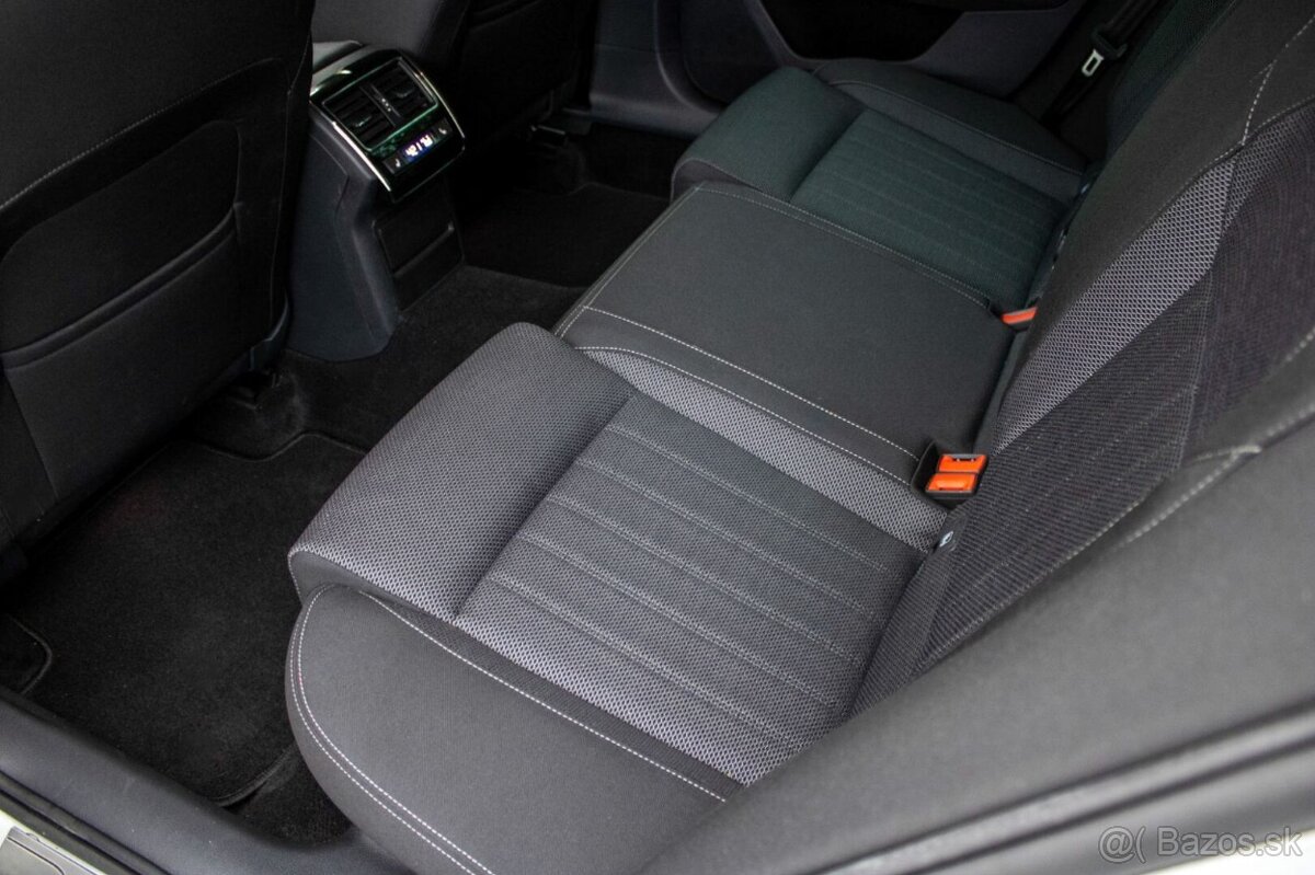 Škoda Superb Combi 2.0TDI DSG automat - 17