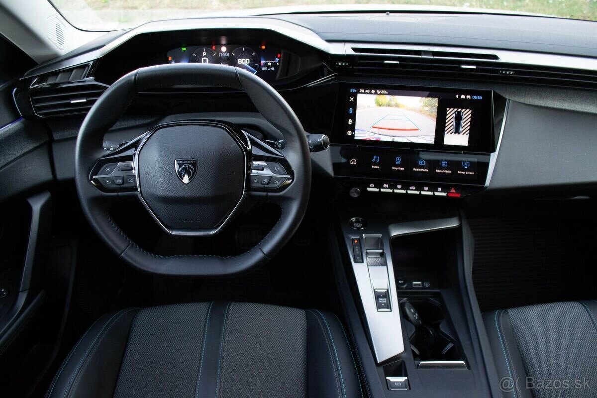 Peugeot 308 1.2 PureTech 130 AT8 | 2022 | TOP stav | - 17