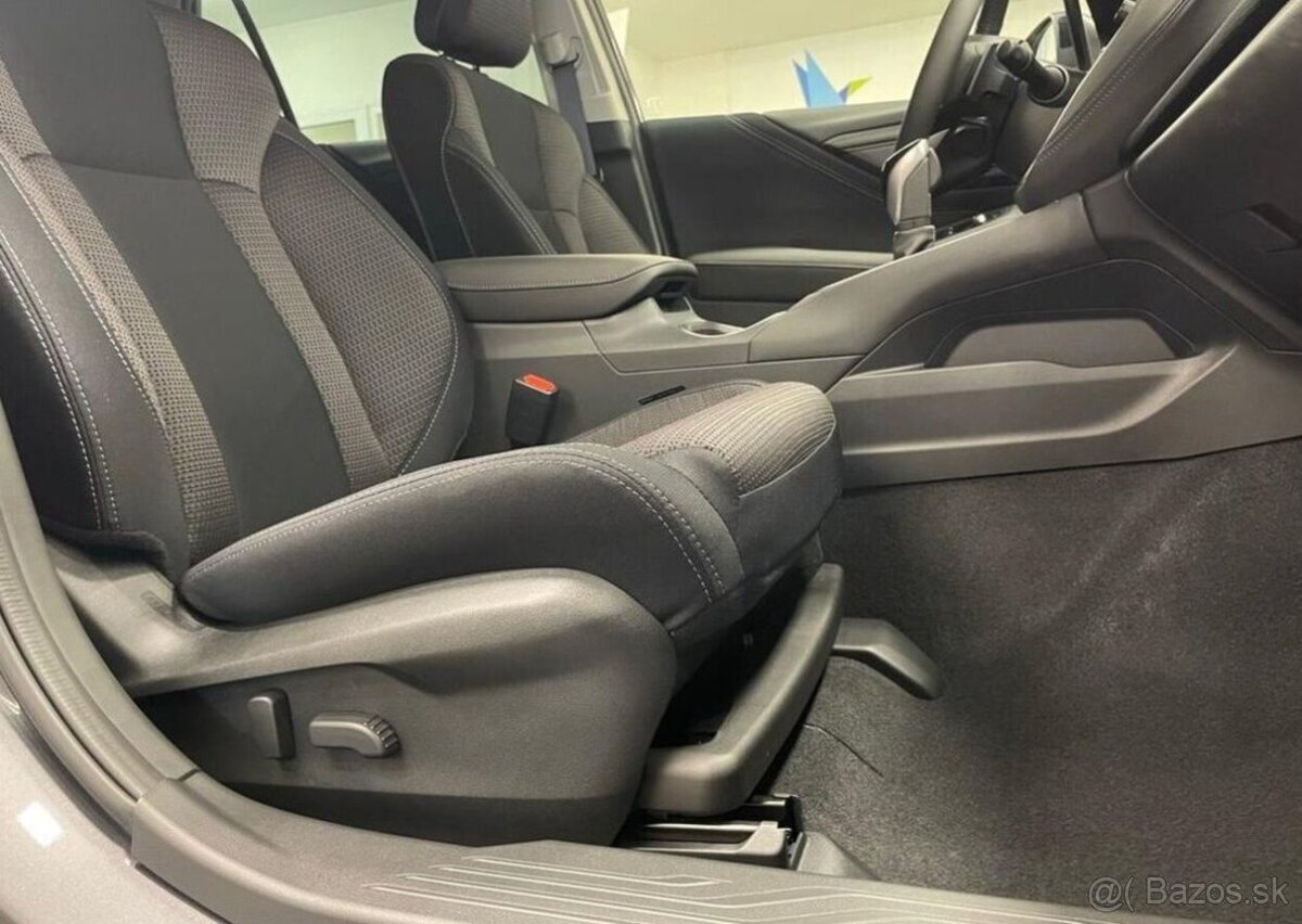 Subaru Outback 2.5 ACTIVE 2025 | Záruka 124 kw - 17