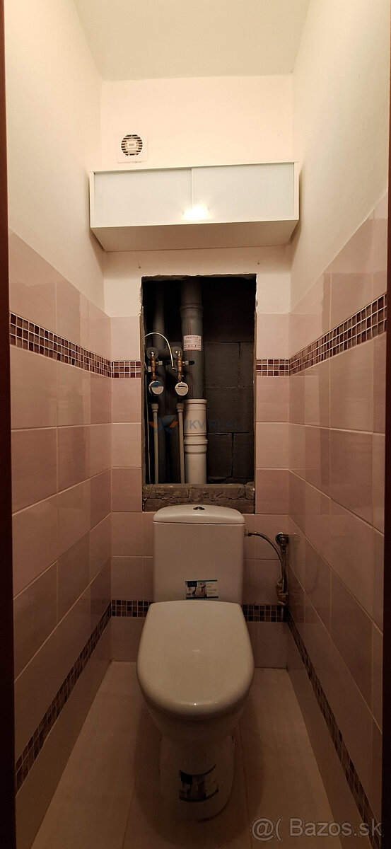 Na predaj 3 - izbový byt s balkónom - 70 m² v centre mesta H - 17