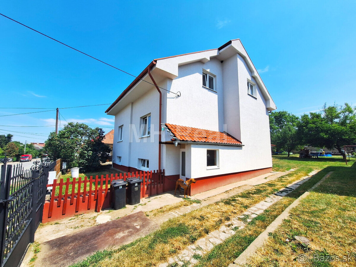 ROZHANOVCE - Zrekonštruovaný RD iba 10 km od Košíc - 17