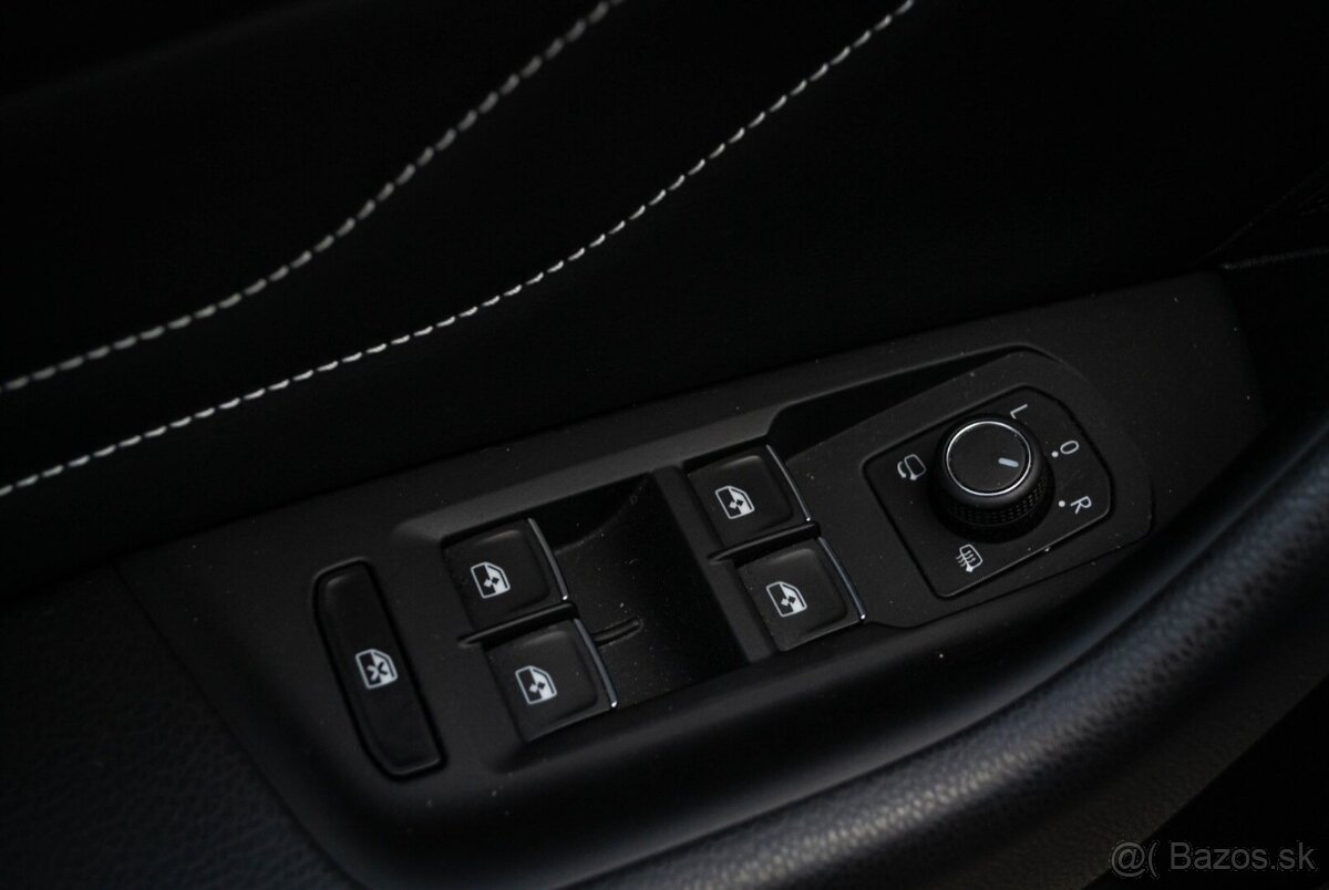 Volkswagen Passat 2.0 TSI 280k Elegance 4Motion DSG - 17