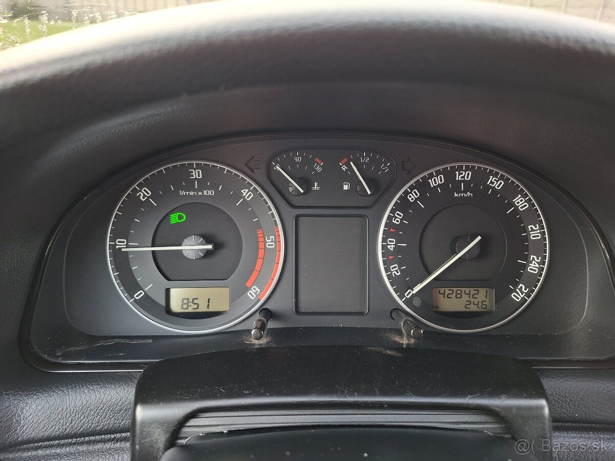 Škoda Superb 1.9 TDI - 17