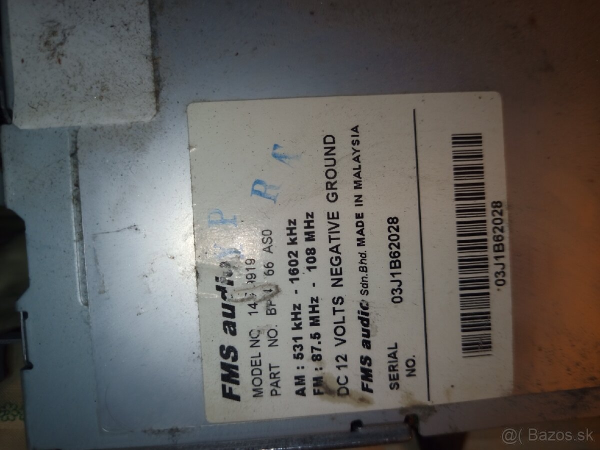 Rozpredam Mazda 3 1,4b 2004 - 17