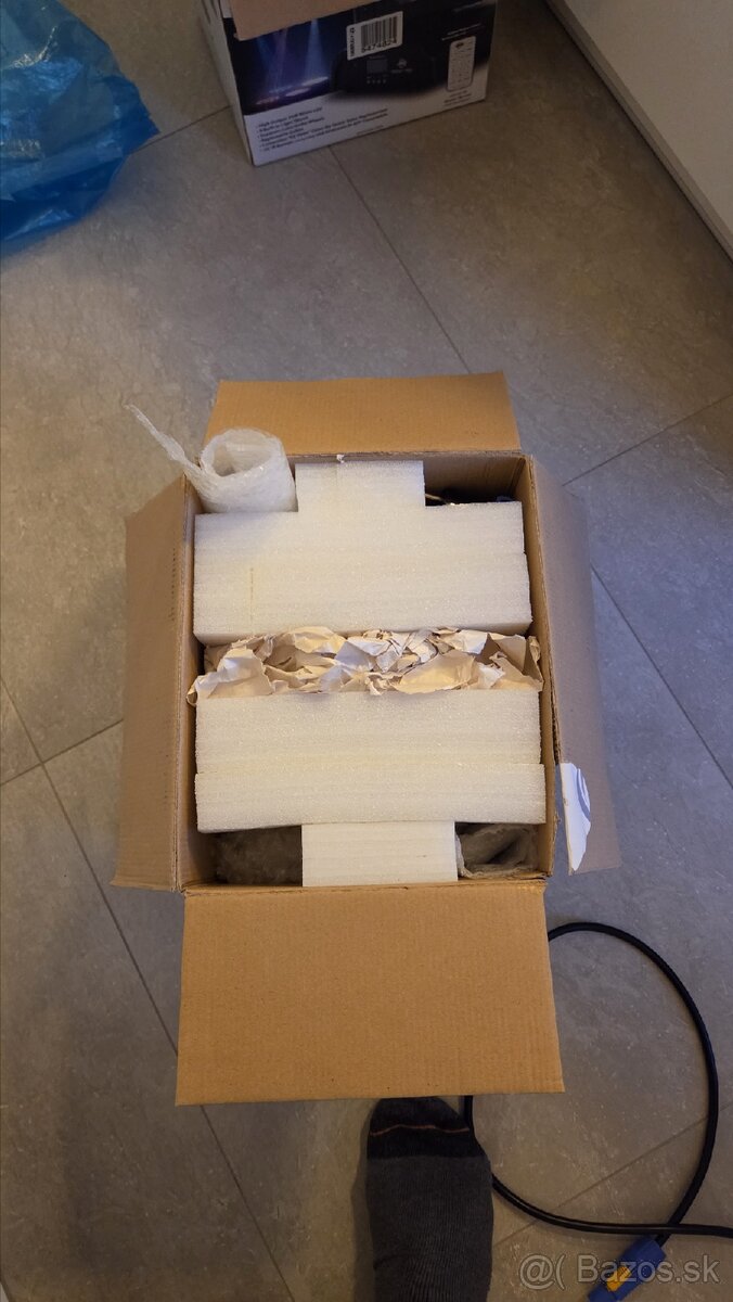 ADJ POCKET PRO 2ks - 17