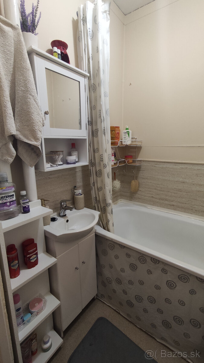 Predaj – 3 izbový byt, pôvodný stav, 70m2, Nová Dubnica - 17