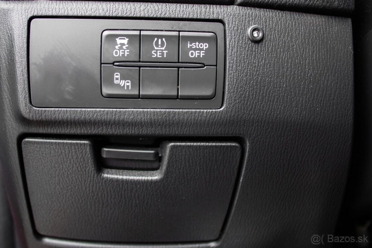 Mazda 6 Combi 2.2 Skyactiv-D Challenge A/T DPH - 17