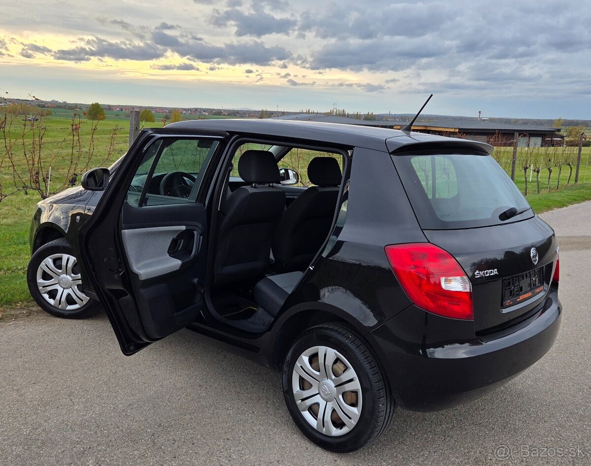 Škoda Fabia 1.2 44KW/60 koní R.V.12/2014 - 17
