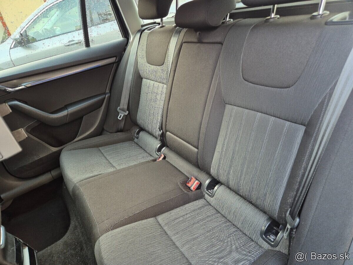 Škoda Octavia 3 Combi 1.0 TSI Style - 17
