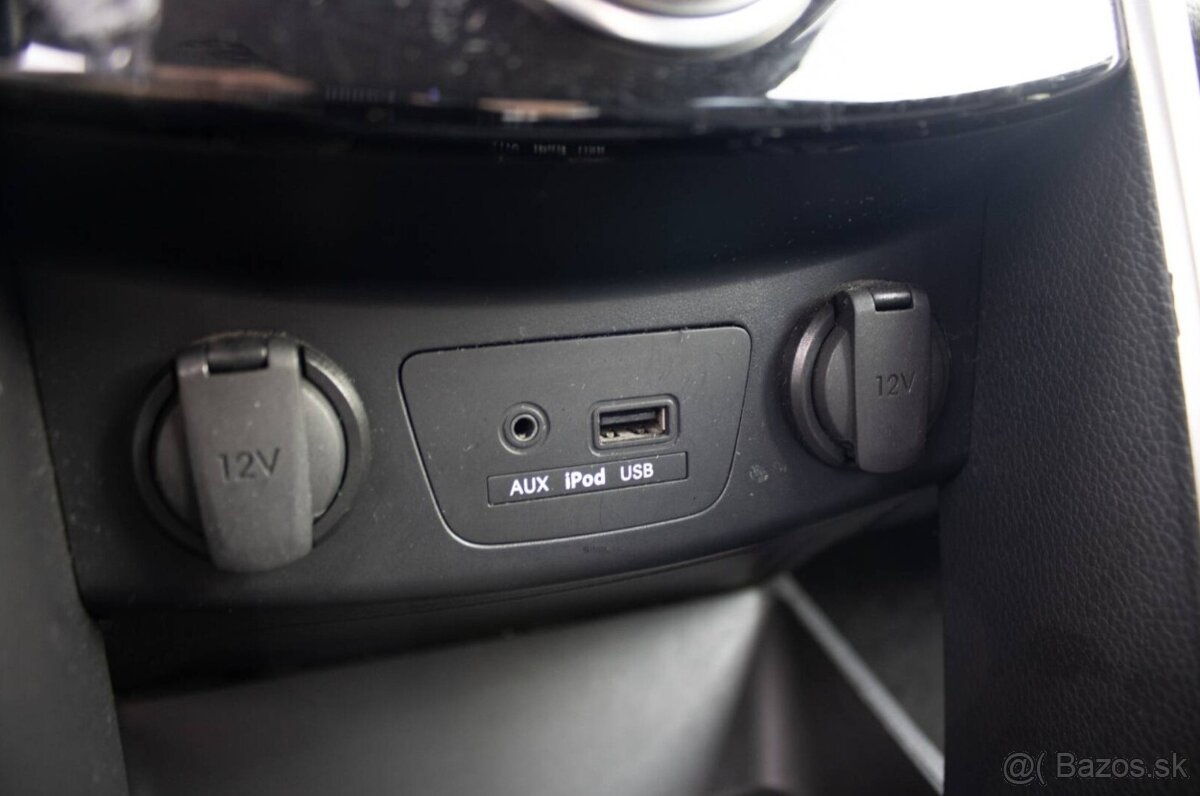 Hyundai i30 1.6 CRDi DOHC 16V Comfort - 17